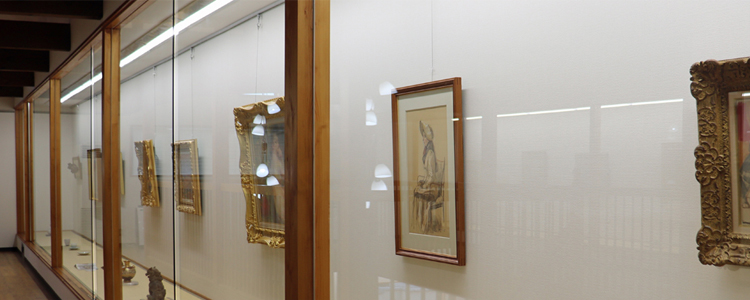 橋本画廊 絵画陶器 展示場